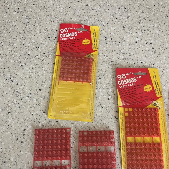 Cosmos Pop Guns Strip Caps With 300+ Shots Single Shot Vintage - Picture 4 of 4